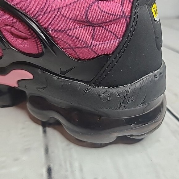 Nike Air VaporMax Plus Active Fuchsia 2019 Womens 7.0 - Picture 12 of 16